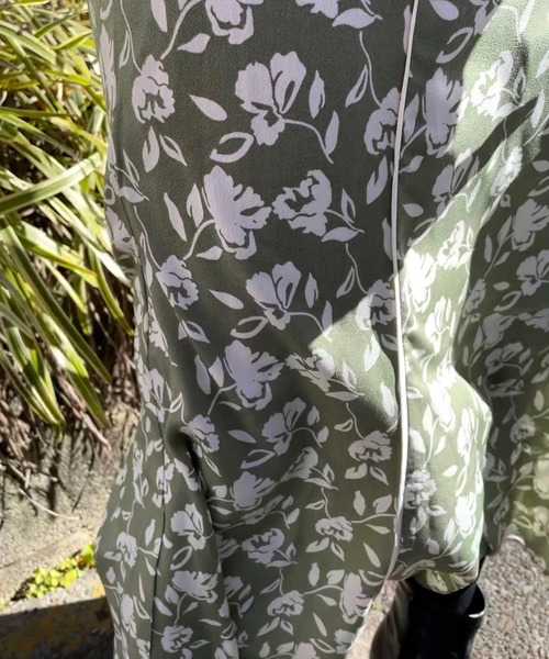 ＪＵＧＬＡＮＳ（ユグランス）の「☆ レトロな風合い。配色パイピング花柄マーメイドスカート　25136（スカート・レディース・グリーン/イエロー/ブラック・FREE）」の22枚目の写真