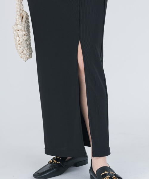 NEUNA（ヌナ）の「前スリット入り/ハイウエストロングスカート（スカート・レディース・ホワイト/ブラック/ミント・SMALL/MEDIUM/LARGE）」の11枚目の写真