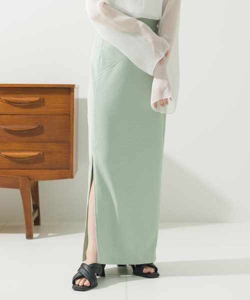 NEUNA（ヌナ）の「前スリット入り/ハイウエストロングスカート（スカート・レディース・ホワイト/ブラック/ミント・SMALL/MEDIUM/LARGE）」の6枚目の写真