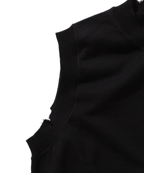 BEAMS LIGHTS（ビームスライツ）の「BEAMS LIGHTS / ダメージ加工 ニットベスト（ベスト・メンズ・ブラック/グレー・S/L/M）」の3枚目の写真