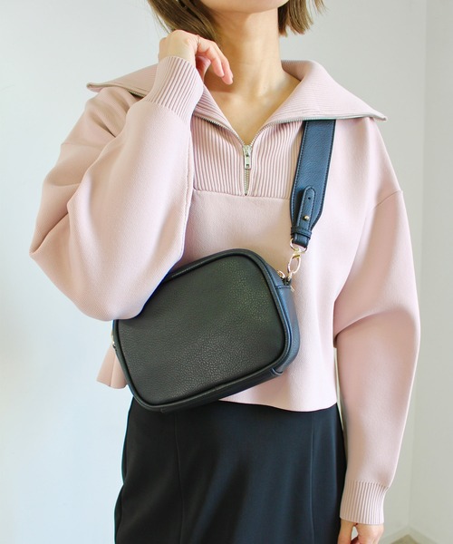 MLI'A(エムリア)の「ハーフZIPショート丈プルオーバー(ニット/セーター・レディース・ブラック/ピンク/アイボリー/サックスブルー系1/グリーン・M)」の5枚目の写真