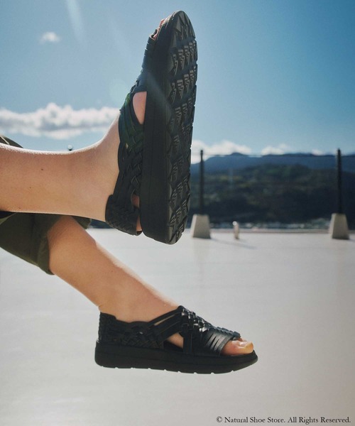 MALIBU SANDALS(マリブサンダルズ)の「MALIBU SANDALS / “CANYON ARTIFICAL LETHER” サンダル(サンダル・レディース・ブラック/ブラウン系/オフホワイト/ダークブラウン・7/10/9/5/8/11/6/4/6.5)」の22枚目の写真