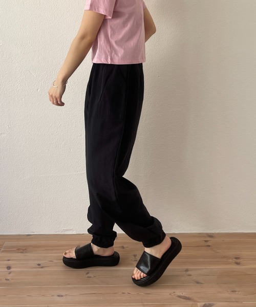 wee9s（ウィークス）の「ATSUZOKO rubber sandals / 厚底ラバーサンダル（サンダル・レディース・ブラック・22.5cm/23cm/23.5cm/24cm/24.5cm/25cm）」の13枚目の写真