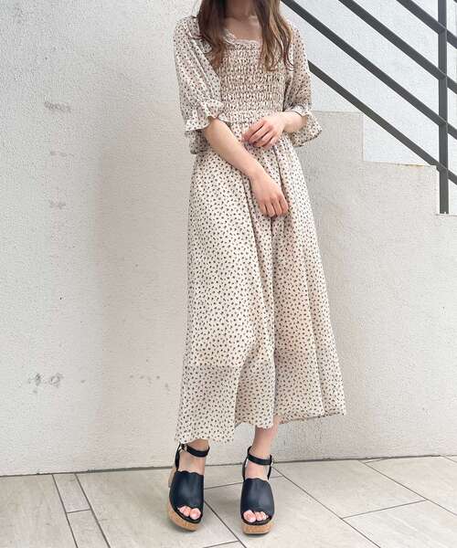 MAJESTIC LEGON（マジェスティックレゴン）の「トキメキパターンシャーリングワンピ（ワンピース・レディース・ブラック系その他/パープル系その他/ホワイト系その他2・MEDIUM）」の13枚目の写真