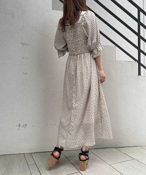 MAJESTIC LEGON（マジェスティックレゴン）の「トキメキパターンシャーリングワンピ（ワンピース・レディース・ブラック系その他/パープル系その他/ホワイト系その他2・MEDIUM）」の6枚目の写真