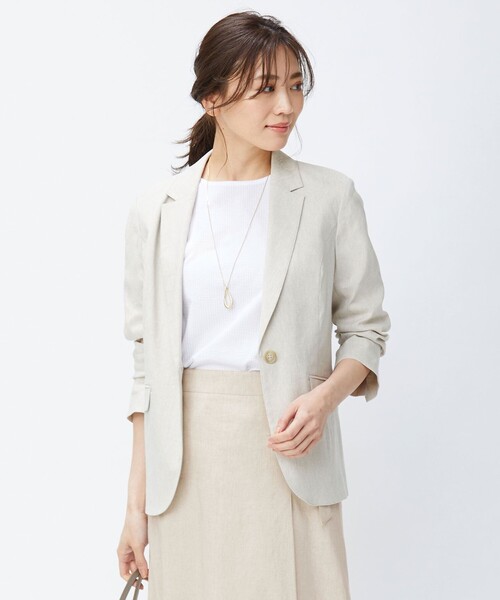 J.PRESS Ladies(J.プレス レディス)の「リネンセルロースストレッチ テーラード ジャケット(テーラードジャケット・レディース・ベージュ系/ネイビー系・XS)」の1枚目の写真