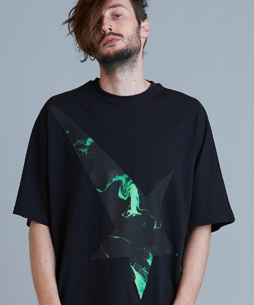 NO ID.(ノーアイディ)の「mt7857-ツースターBIG-T Tシャツ(Tシャツ/カットソー・メンズ・レッド/ブルー/グリーン/ブラック・ONE SIZE)」の2枚目の写真