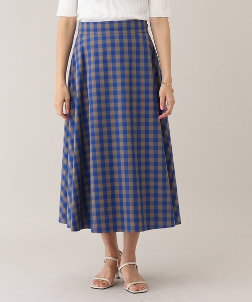 UNTITLED（アンタイトル）の「◆【着映え】チェック柄 サーキュラー風フレアスカート＜洗える＞（スカート・レディース・ブラック/ブルー/ブルー系1・44/42/00/01/02/03/04/48）」の4枚目の写真