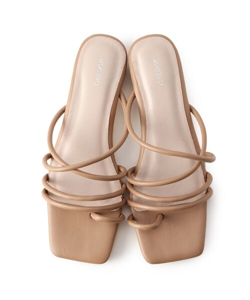 DRESKIP（ドレスキップ）の「◆円柱ヒール チューブサンダル（サンダル・レディース・ブラック/オフホワイト/サンドベージュ・35/45）」の7枚目の写真