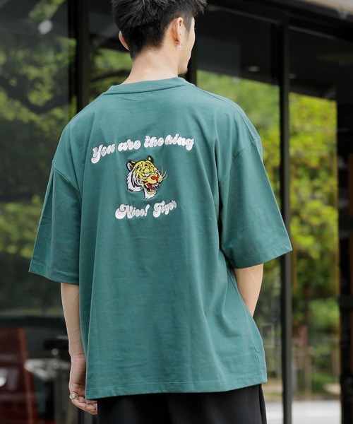 Beno(ビーノ)の「バック刺繍 オーバーサイズ スーベニアTEE TIGER(Tシャツ/カットソー・メンズ・グリーン/ロイヤルブルー/サックスブルー/ブラック/オフホワイト・M/L/LL)」の13枚目の写真