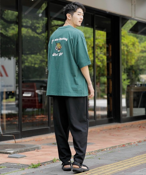 Beno(ビーノ)の「バック刺繍 オーバーサイズ スーベニアTEE TIGER(Tシャツ/カットソー・メンズ・グリーン/ロイヤルブルー/サックスブルー/ブラック/オフホワイト・M/L/LL)」の15枚目の写真