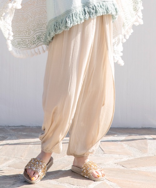 チャイハネ（チャイハネ）の「【チャイハネ】メディムパンツ（その他パンツ・レディース・ブラック/ベージュ/ターコイズブルー/オレンジ/グリーン/ピンク/マスタード/パープル/レンガ/ダークグリーン/ピンク系その他・FREE）」の3枚目の写真