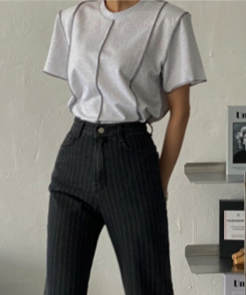 MANGROVE（マングローブ）の「アウトステッチデザインTEE（Tシャツ/カットソー・レディース・ライトグレー/ブラック・FREE）」の11枚目の写真