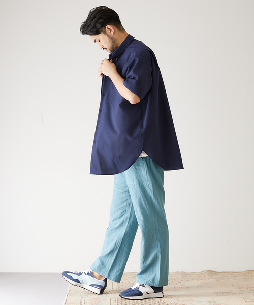 417 EDIFICE（フォーワンセブンエディフィス）の「【allery / アレリ―】シアサッカーショートスリーブシャツ（シャツ/ブラウス・メンズ・ホワイト/ブラック/ネイビー/サックスブルー・MEDIUM/LARGE/SMALL）」の16枚目の写真