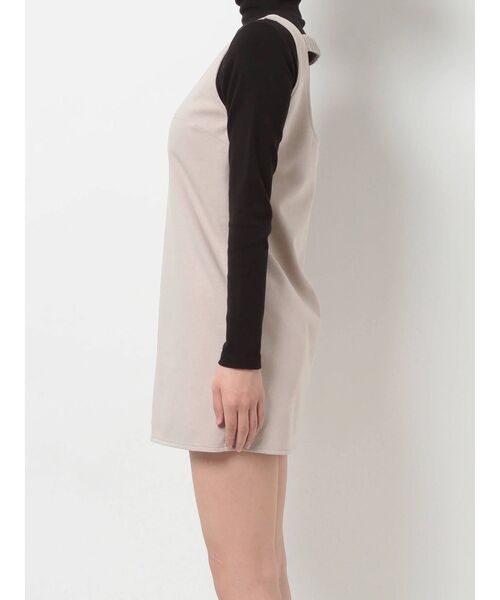 GYDA(ジェイダ)の「スクエアバックオープンミニワンピース(ワンピース・レディース・アイボリー/ブラック・FREE)」の16枚目の写真