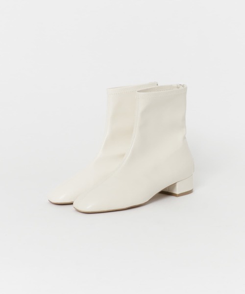 RODE SKO（ロデスコ）の「バックファスナーショートブーツ（ブーツ・レディース・ブラック/ホワイト/ベージュ/グリーン系その他・38/37/36）」の20枚目の写真