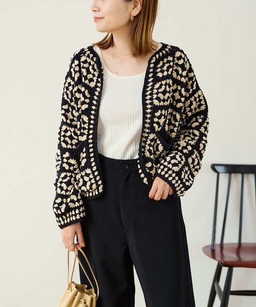 JOURNAL STANDARD(ジャーナルスタンダード)の「コットンクロシェカーディガン(カーディガン/ボレロ・レディース・ブラック/レッド・FREE)」の2枚目の写真