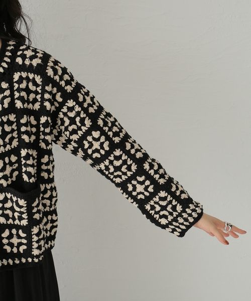 JOURNAL STANDARD(ジャーナルスタンダード)の「コットンクロシェカーディガン(カーディガン/ボレロ・レディース・ブラック/レッド・FREE)」の13枚目の写真