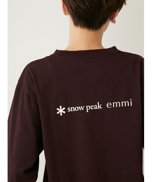 Snow Peak（スノーピーク）の「【emmi×Snow Peak】FeltLogo L/S T（Tシャツ/カットソー・レディース・バーガンディー・SMALL/MEDIUM/LARGE）」の7枚目の写真