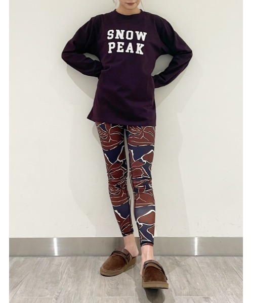 Snow Peak（スノーピーク）の「【emmi×Snow Peak】FeltLogo L/S T（Tシャツ/カットソー・レディース・バーガンディー・SMALL/MEDIUM/LARGE）」の10枚目の写真