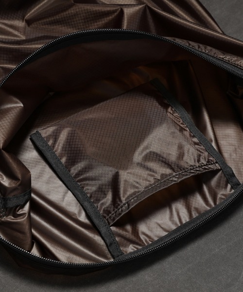 SABLE CLUTCH（セーブルクラッチ）の「ONE&SHOULDER BAG(L) - CORDURA/SEMI CLEAR（ショルダーバッグ）（メッセンジャーバッグ・レディース・ブラック/グレー/カーキ/キャメル・ONE SIZE）」の18枚目の写真