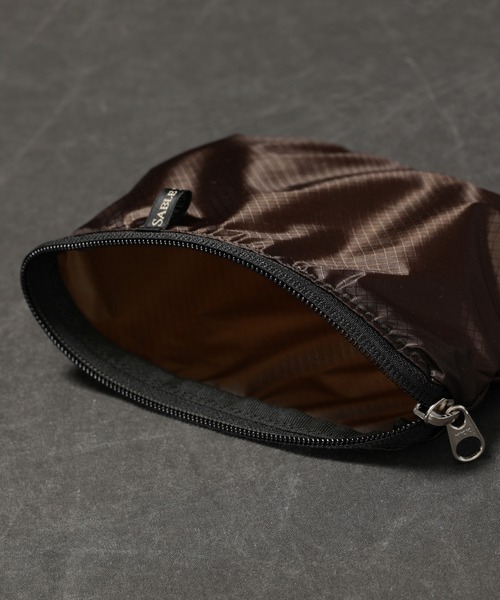 SABLE CLUTCH（セーブルクラッチ）の「ONE&SHOULDER BAG(L) - CORDURA/SEMI CLEAR（ショルダーバッグ）（メッセンジャーバッグ・レディース・ブラック/グレー/カーキ/キャメル・ONE SIZE）」の16枚目の写真
