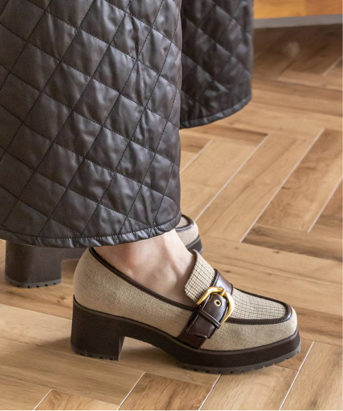 RANDA（ランダ）の「ボリュームソールベルトローファー（ローファー・レディース・ブラック/ダークブラウン/チェック/アイボリー・LL/S/M/L）」の17枚目の写真