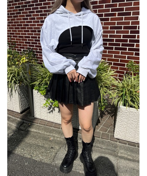 PHILLY(フィリー)の「2WAY SETショートパーカー(パーカー・レディース・ライトグレー/ブラック・FREE)」の6枚目の写真