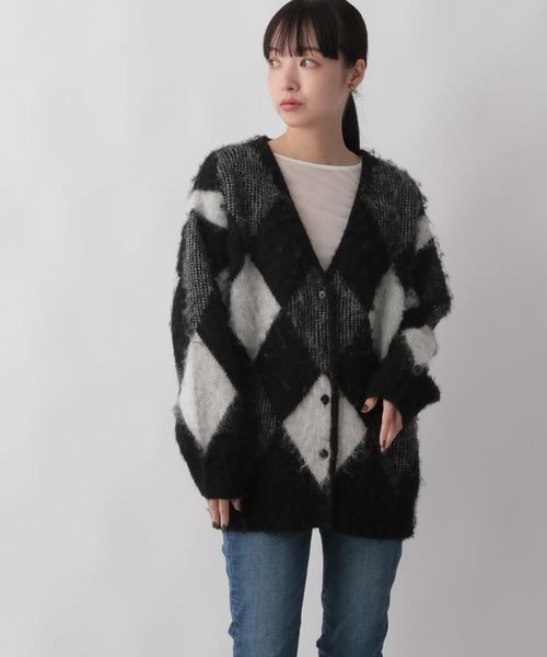 LOWRYS FARM（ローリーズファーム）の「アーガイルシャギーカーディガン　162394（カーディガン/ボレロ・レディース・ブラック/ブルー/イエロー・FREE）」の5枚目の写真