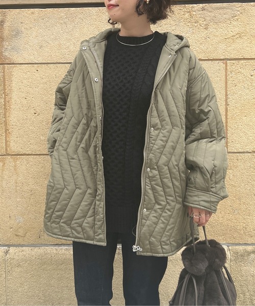 Chez toi（シェトワ）の「ウォッシャブル中綿フードコート（ダウンジャケット/コート・レディース・カーキ/アイボリー・FREE）」の3枚目の写真