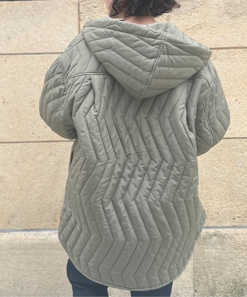 Chez toi（シェトワ）の「ウォッシャブル中綿フードコート（ダウンジャケット/コート・レディース・カーキ/アイボリー・FREE）」の11枚目の写真