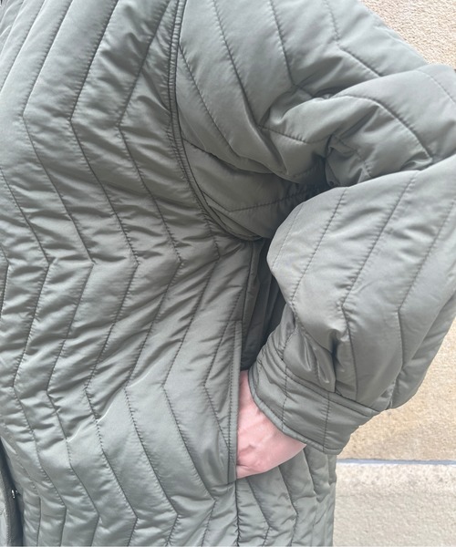 Chez toi（シェトワ）の「ウォッシャブル中綿フードコート（ダウンジャケット/コート・レディース・カーキ/アイボリー・FREE）」の13枚目の写真