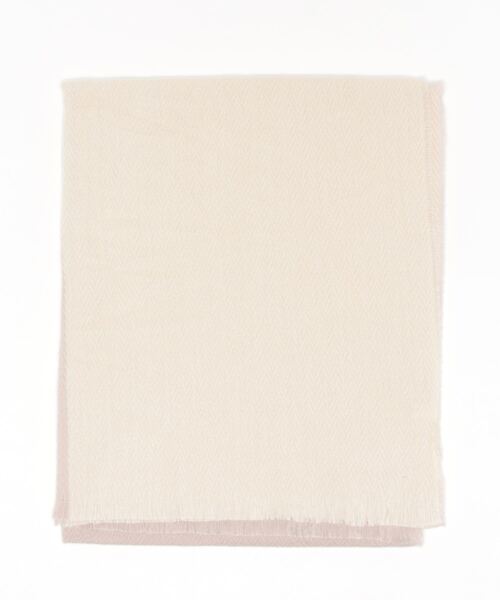 mimis（ミイーミイーズ）の「再生ポリエステル　ヘリンボーンチェック柄薄手大判ストール（ストール/ショール・レディース・ベージュ/マスタード・FREE）」の2枚目の写真