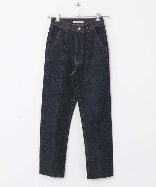 KBF(ケイビーエフ)の「BACKスリットデニム(デニムパンツ・レディース・ライトブルー/ノンウォッシュ/ナチュラル・34/36/38)」の13枚目の写真