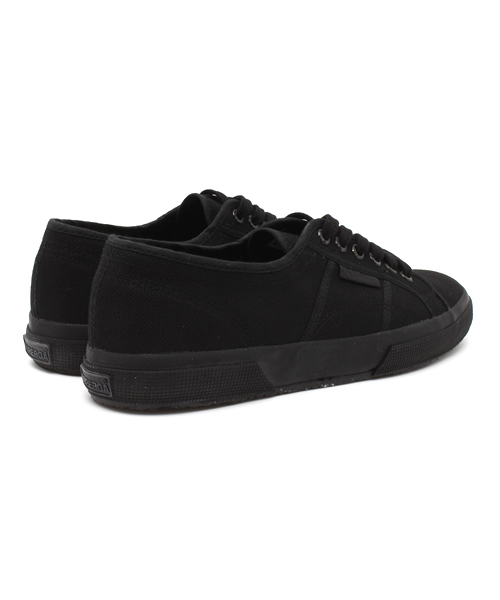 SUPERGA(スペルガ)の「SUPERGA: 『2750 COTU CLASSIC』 キャンバス スニーカー(スニーカー・メンズ・オフホワイト/ブラック・42/44/41/43/40)」の5枚目の写真