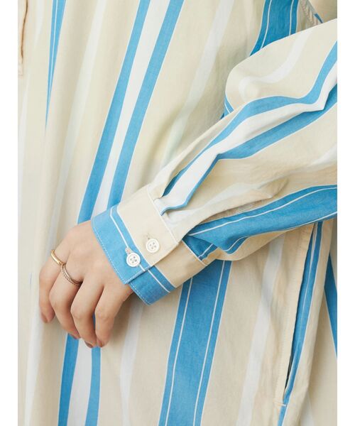 CRAFT STANDARD BOUTIQUE(クラフトスタンダードブティック)の「スキッパーワンピース(ワンピース・レディース・グレー系その他2/サックスブルー系3/ブルー系その他6/オフホワイト/イエロー系その他2・FREE)」の13枚目の写真