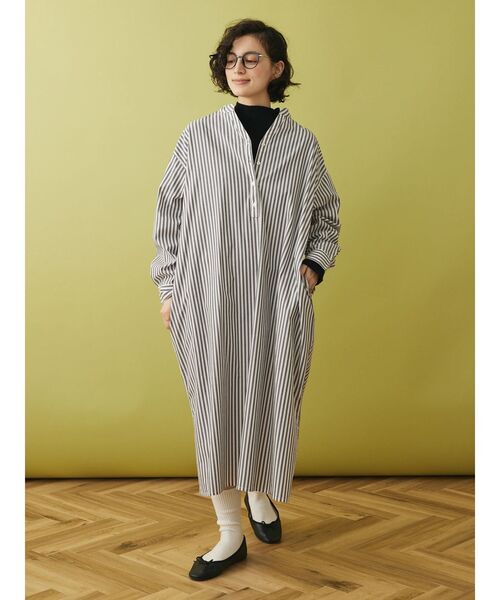 CRAFT STANDARD BOUTIQUE(クラフトスタンダードブティック)の「スキッパーワンピース(ワンピース・レディース・グレー系その他2/サックスブルー系3/ブルー系その他6/オフホワイト/イエロー系その他2・FREE)」の18枚目の写真