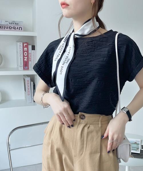 Java(ジャバ)の「《JaVaジャバ コラボ》これ1枚でサマになる!上品見えふくれジャガードフレンチトップス(Tシャツ/カットソー・レディース・カーキ/モカ/アイボリー/ブラック・X-LARGE/SMALL/MEDIUM/LARGE)」の5枚目の写真