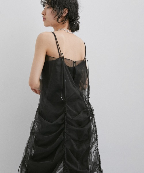 ADAM ET ROPE'（アダムエロペ）の「【サステナブル】ドロストリングチュールドレス（ワンピース・レディース・ブラック/ミント・FREE）」の6枚目の写真