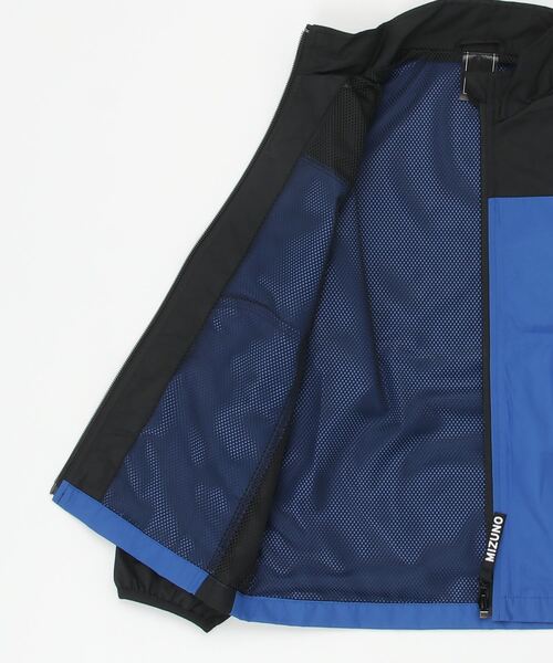 MIZUNO(ミズノ )の「ミズノ ウィンドブレーカージャケット_(ナイロンジャケット・キッズ・ブラック×ブルー/ブラック×グリーン・160cm/150cm/130cm/140cm/120cm)」の4枚目の写真