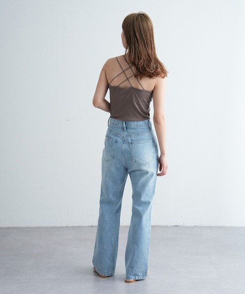 COLONY 2139(コロニートゥーワンスリーナイン)の「カップ付きリブバッククロスキャミソール(キャミソール・レディース・モカ/ブラック/アイボリー・SMALL/LARGE/MEDIUM)」の10枚目の写真