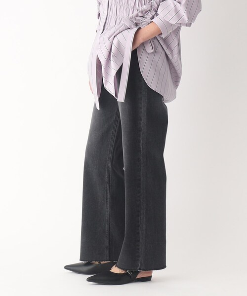 OPAQUE.CLIP（オペークドットクリップ）の「◆コットン混デニム ストレートカットオフパンツ（デニムパンツ・レディース・ブルー/チャコールグレー/ダークネイビー・38/36）」の11枚目の写真