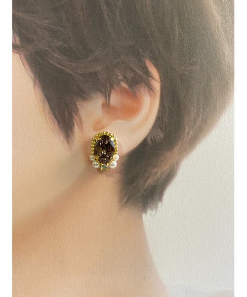 tone(トーン)の「【Hi-na】ビジューとビーズの刺繡アクセサリー イヤリング(MA)(イヤリング・レディース・オレンジ/クリアブラック/クリア/その他/ベージュ・FREE)」の15枚目の写真