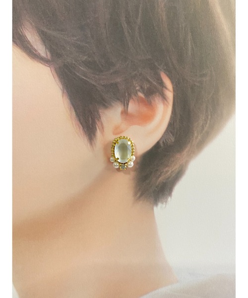 tone(トーン)の「【Hi-na】ビジューとビーズの刺繡アクセサリー イヤリング(MA)(イヤリング・レディース・オレンジ/クリアブラック/クリア/その他/ベージュ・FREE)」の8枚目の写真