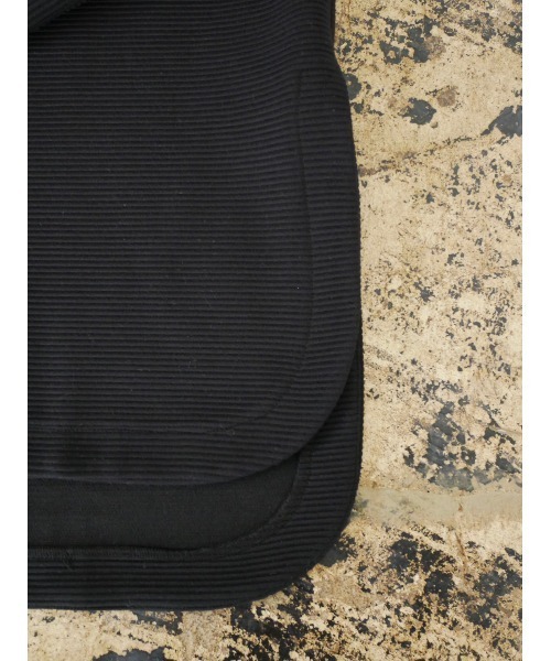 TRUNC（トランクエイティーエイト）の「Ripple Keyneck Pullover（その他トップス・レディース・ブラック/アイボリー・FREE）」の19枚目の写真