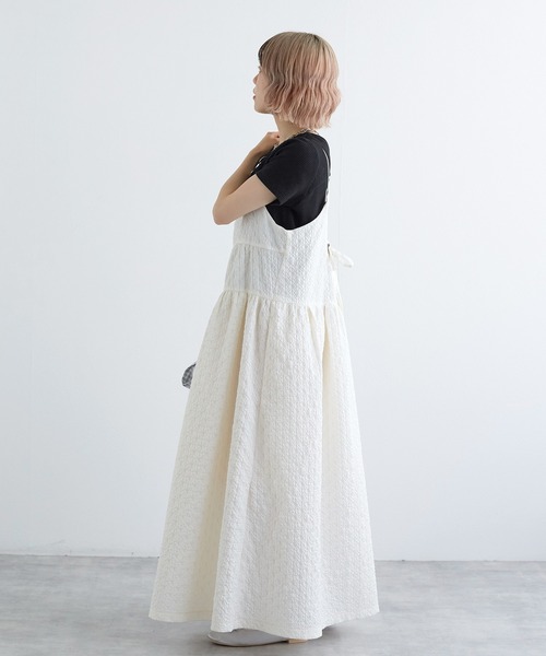 w closet(ダブルクローゼット)の「【前後2WAY】カットアウトリブプルオーバー(Tシャツ/カットソー・レディース・ブラック/オフホワイト/ホワイト×ブラック/イエロー系その他・FREE)」の6枚目の写真