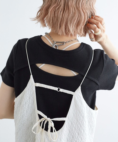 w closet(ダブルクローゼット)の「【前後2WAY】カットアウトリブプルオーバー(Tシャツ/カットソー・レディース・ブラック/オフホワイト/ホワイト×ブラック/イエロー系その他・FREE)」の13枚目の写真