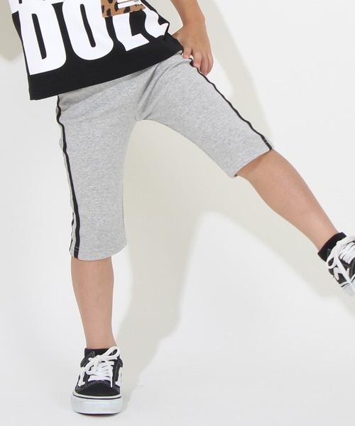 BABYDOLL（ベビードール）の「通販限定カラーあり ウルトラストレッチ6分丈ハーフパンツ [総柄] 6520K（その他パンツ・キッズ・ブラック系1/ブラック系その他/オレンジ/ピンク系その他7/ブラック×ホワイト/イエロー×グリーン/スカイブルー系1/チャコールグレー/ブラック系2/ストーン/ネイビー/ベビーピンク/バイオレット/ダークブラウン系/ホワイト/イエロー/ベージュ/オフホワイト/ホワイト系その他2/ホワイト系その他/ベージュ系その他/ゴールド・100cm/120cm/130cm/80ｃｍ/90cm/110cm/140cm/150cm）」の10枚目の写真