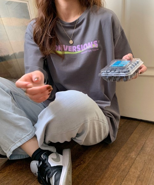 ARCADE(アーケード)の「ビッグシルエット ロゴ Tシャツ 半袖 レトロスタイル -ARCADE Limited Line-(Tシャツ/カットソー・レディース・チャコール/ホワイト/ピンク/チャコールグレー/アイボリー・FREE)」の3枚目の写真