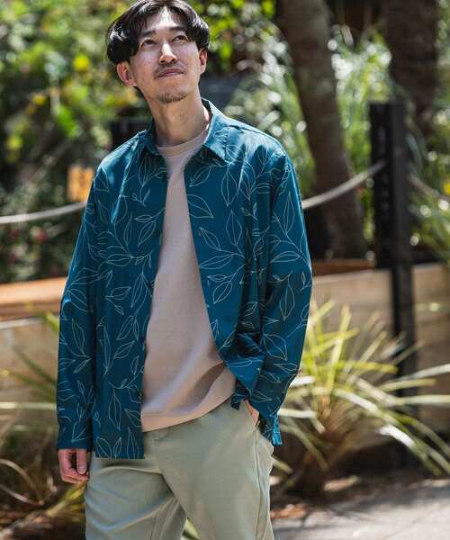 ITEMS URBANRESEARCH(アイテムズ アーバンリサーチ)の「リーフプリント ロングスリーブシャツ(シャツ/ブラウス・メンズ・グリーン/ベージュ/ネイビー・MEDIUM/LARGE)」の11枚目の写真